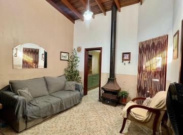 Casa · 120m² · 3 Quartos · 2 Vagas · Casa com 3 dormitórios no bairro Santa Rosa de Lima