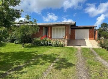 Casa · 150m² · 4 Quartos · 2 Vagas · Casa em  Rua Pinheiro Machado - Canelinha - Canela/RS