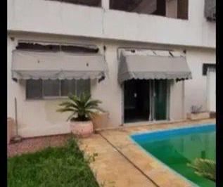 Casa de 3 quartos, São Gonçalo · Vende ótima casa 3qtos em São Gonçalo, no bairro Vila Yara, pertinho do centro