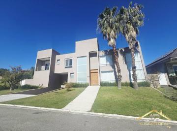 Casa · 760m² · 4 Quartos · 4 Vagas · Casa à Venda em Condomínio com 4 Suítes no Solaia sendo 720m².