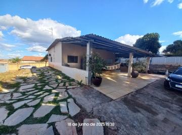 Casa de 3 quartos, Águas Claras · CASA TERREA NA LAJE EM CONDOMINIO FECHADO ENERGIA FOTOVOLTAICA INSTALADA