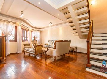 Casa de 4 quartos, Guará · Casa semi-mobiliada com excelente padrão de construção