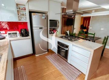 Casa · 133m² · 3 Quartos · 2 Vagas · Vende-se casa de 03 dormitórios sendo 01 suíte no Bairro Vila Belmiro em Santos