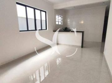 Casa · 110m² · 3 Quartos · 2 Vagas · Vende-se casa Sobreposta Baixa de 03 dormitórios no bairro de Embaré em Santos.