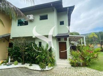 Casa · 190m² · 3 Quartos · 2 Vagas · Viva o Sonho em Camburi:, sua Casa Exclusiva em Condomínio Fechado