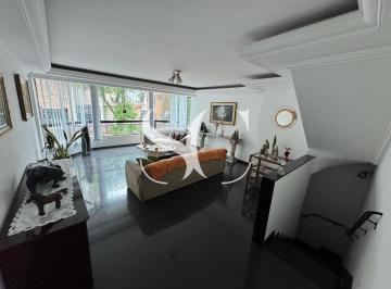 Casa · 264m² · 4 Quartos · 1 Vaga · Vende-se Sobrado de 03 dormitórios no bairro de Gonzaga em Santos - 