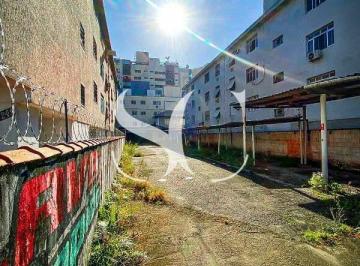 Terreno · 504m² · Vende-se terreno de 504 m² no bairro de Boqueirão em Santos