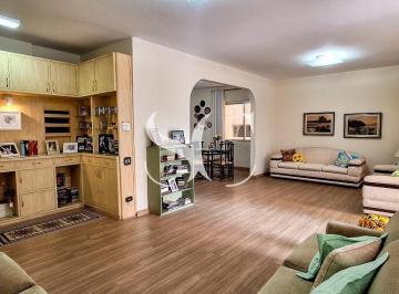 Apartamento · 220m² · 4 Quartos · 2 Vagas · Vende-se apartamento de 04 dormitórios sendo 01 suíte no bairro de Aparecida em Santos
