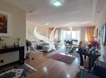 Apartamento · 200m² · 4 Quartos · 2 Vagas · Apartamento de 4 dormitórios no Embaré.
