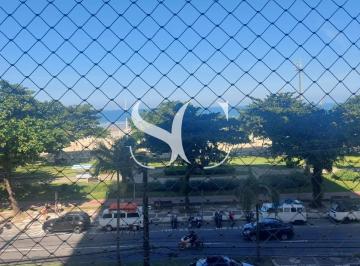 Apartamento · 320m² · 3 Quartos · 2 Vagas · Vende-se apartamento de 03 dormitórios sendo 01 suíte no bairro de Boqueirão em Santos.