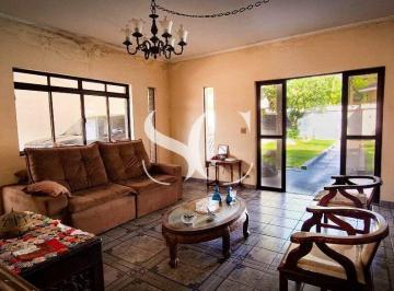 Casa · 700m² · 4 Quartos · 4 Vagas · Vende-se casa de 04 dormitórios sendo 04 suítes no bairro de Morro da Nova Cintra em Santos