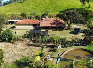 Rural · 3m² · 3 Quartos · Sítio de 3 alqueires com nascente à venda em Joanópolis/SP