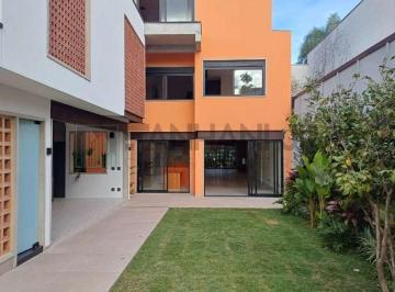 Foto 01 · Casa de Alto Padrão no Jardim Paulista: 5 Quartos, 5 Suítes, 4 Salas, 6 Banheiros, 4 Vagas, 450 m² -