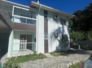 Apartamento de 3 quartos, Florianópolis · Apartamento Térreo à Venda com 3 Dormitórios em Canasvieiras 
