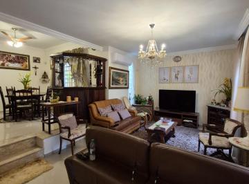 Casa de 3 quartos, Bragança Paulista · Jardim Sevilha Casa Térrea com 3 quartos, 4 banheiros, 4 vagas - Estuda Troca por Apartamento
