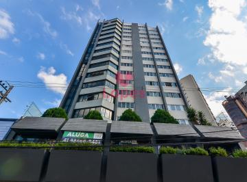 Apartamento de 4 quartos, Curitiba · Apartamento no Batel com 4 quartos, 2 suítes e 2 vagas