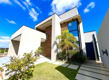 Casa de 3 quartos, Caldas Novas · Luxuosa Casa com Piscina no Cidade das Flores – Caldas Novas/GO