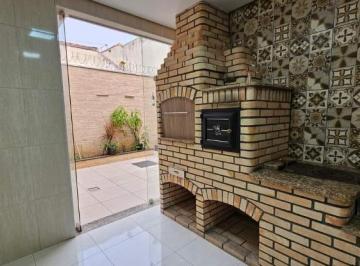 Casa de 3 quartos, São Paulo · Casa com 3 Quartos e 3 banheiros à Venda - Brooklin, São Paulo