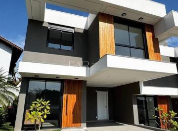 Casa · 3 Quartos · 3 Vagas · Casa de Condomínio com 3 suítes à Venda, Residencial Reserva Santo Antônio - Florianópolis