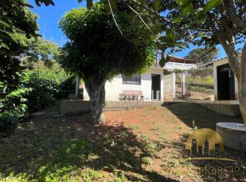 Rural · 210m² · 4 Quartos · 4 Vagas · Chácara à Venda em Terra Preta – com 900m²