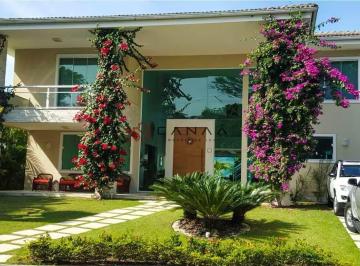 Casa · 6 Quartos · 2 Vagas · Espetacular casa pé na areia para temporada  em Mangaratiba/RJ: