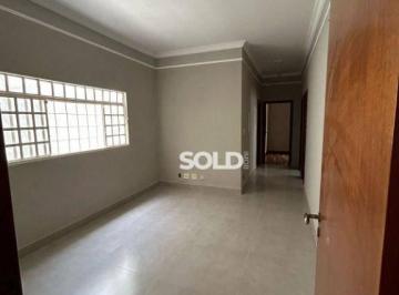 757dcd9b8d7ae55b32337b6252d66186263dd6ab · Casa com 3 dormitórios à venda, 228 m² por R$ 650.000,00 - Chácara Espraiado - Franca/SP