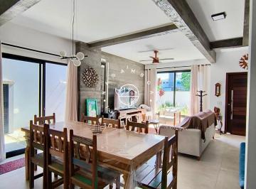 Casa · 92m² · 2 Quartos · 1 Vaga · SOBRADO MOBILIADO EM CONDOMÍNIO – JARDIM PANORÂMICO, GAROPABA/SC