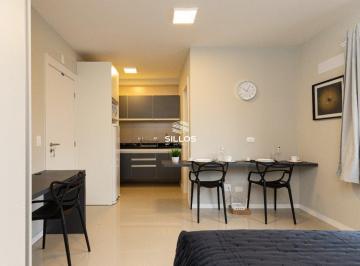 11007_id9esd6s2tuO6z_1100768595ae17c8eb.jpg · Studio mobiliado com 1 suíte para alugar no Centro de Curitiba