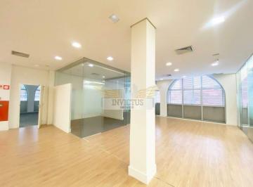 Comercial · 2648m² · 50 Vagas · Salão/Galpão Comercial de Esquina para Alugar ou Vender no Centro de Santo André/SP.