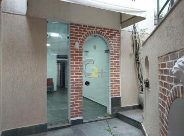 Casa · 101m² · 4 Quartos · Casa á venda na Bela Vista, 4 quartos, 2 suítes, sem vaga.