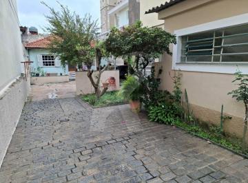 Casa · 220m² · 6 Quartos · 6 Vagas · Casa de 220 mts², 6 dormitórios (1suíte), 6 vagas, em Santa Teresinha