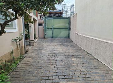 Casa · 220m² · 6 Quartos · 6 Vagas · Casa de 220 mts², 6 quartos (1suíte), 6 vagas, em Santa Teresinha