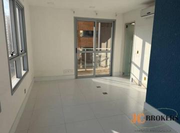 Comercial · 34m² · 1 Vaga · Sala Comercial reformada com 34m² de área útil