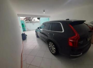 Casa · 249m² · 3 Quartos · 4 Vagas · Sobrado 3 dormitorios 1 suite ao lado do clube aramaçan 249m²
