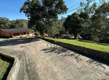 60d3f4407867fb5df9f03f1370a5a0b2768897c3 · Chácara à Venda de 2.423,75 m² no Clube dos Oficiais em Suzano/SP