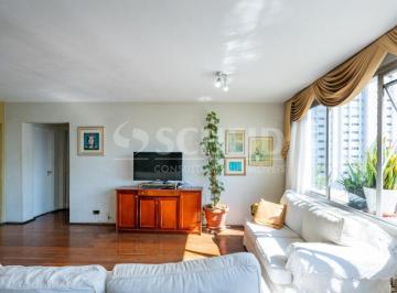 Apartamento · 132m² · 3 Quartos · 2 Vagas · Apartamento á Venda no Real Parque com 132m², 3 quartos sendo 1 suíte, 2 vagas.