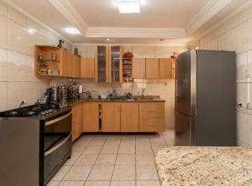 2530e4ac-9852-4a91-9bb8-300c7f28e8ce · Atraente sobrado para venda em Vila Prudente com 4 quartos, sendo 1 suíte, 212m²
