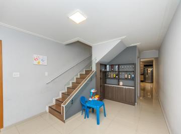 31a8da37-c29c-447a-b15c-16c056b87f61 · Imperdível sobrado para venda em Jardim Guairaca com 3 quartos, sendo 1 suíte, 154m²