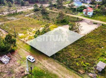Terreno · Construa Seu Refúgio na Praia do Sol
