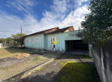 Casa · 83m² · 4 Quartos · 2 Vagas · Casa de esquina no Bairro das Capitais em Timbó/SC.