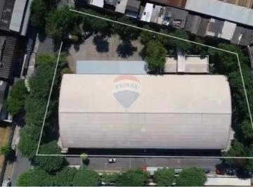 Comercial · 2304m² · Galpão Industrial Reformado em SP: Locação Ideal