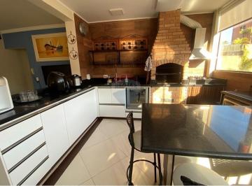 Apartamento · 200m² · 5 Quartos · 1 Vaga · Luxuosa Cobertura triplex a venda Enseada