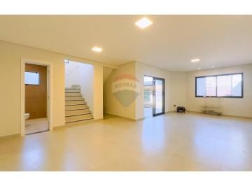 Casa · 402m² · 3 Quartos · 3 Vagas · CASA RECÉM CONSTRUÍDA 3 SUÍTES