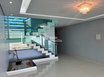 Casa · 2425m² · 3 Quartos · ALTO PADRÃO NA QUADRA 08 DE SOBRADINHO