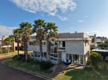 700511_id5EtmTVr87927A5TS5_700511685ab3a419ba2.jpg · Luxuosa Casa em Condomínio no Arpoador, Xangri-Lá