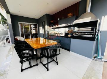 Casa · 221m² · 3 Quartos · 4 Vagas · Casa a venda térrea com porteira fechada no Reserva da Serra