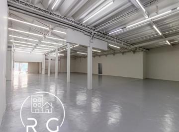 Comercial de 4 quartos, São Paulo · Galpão Reformado para Locação em Pinheiros 