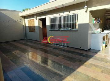 Comercial · 200m² · 3 Quartos · 4 Vagas · Casa Comercial 200m², com 3 suites para alugar na Vila Milton - Guarulhos/SP por R$ 10.000,00