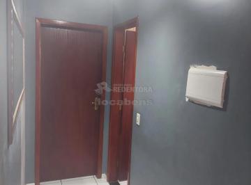 Casa · 200m² · 2 Quartos · 2 Vagas · Casa Padrão em São José do Rio Preto