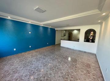 Casa · 218m² · 6 Quartos · Sobrado com 6 dormitórios para alugar, 218 m² por R$ 6.095,00/mês - Jardim do Estádio - Santo André/